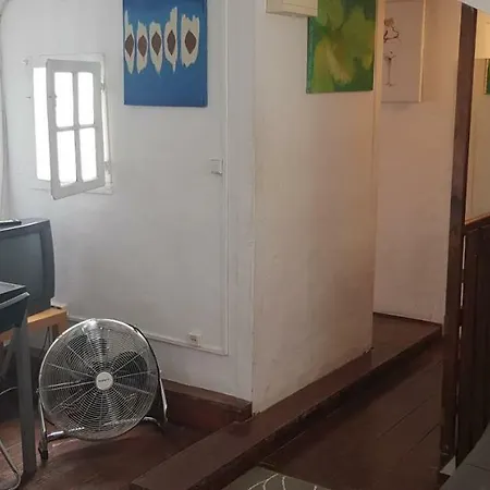 In Historic Апартаменты Лиссабон